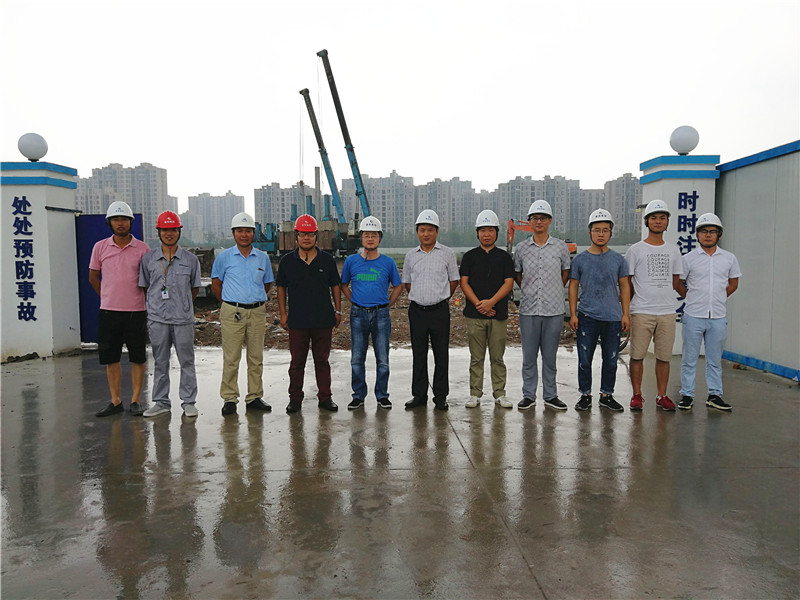 市重點(diǎn)項目 12-21A-05A地塊正式打樁開(kāi)工2