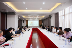 充電賦能強本領(lǐng) 拓展招商新思路——上?！し畎l(fā)古華庭、奉發(fā)鳴谷中心招商宣貫會(huì )